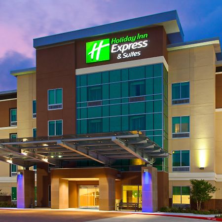 Holiday Inn Express & Suites Houston S - Medical Ctr Area By Ihg Exterior foto