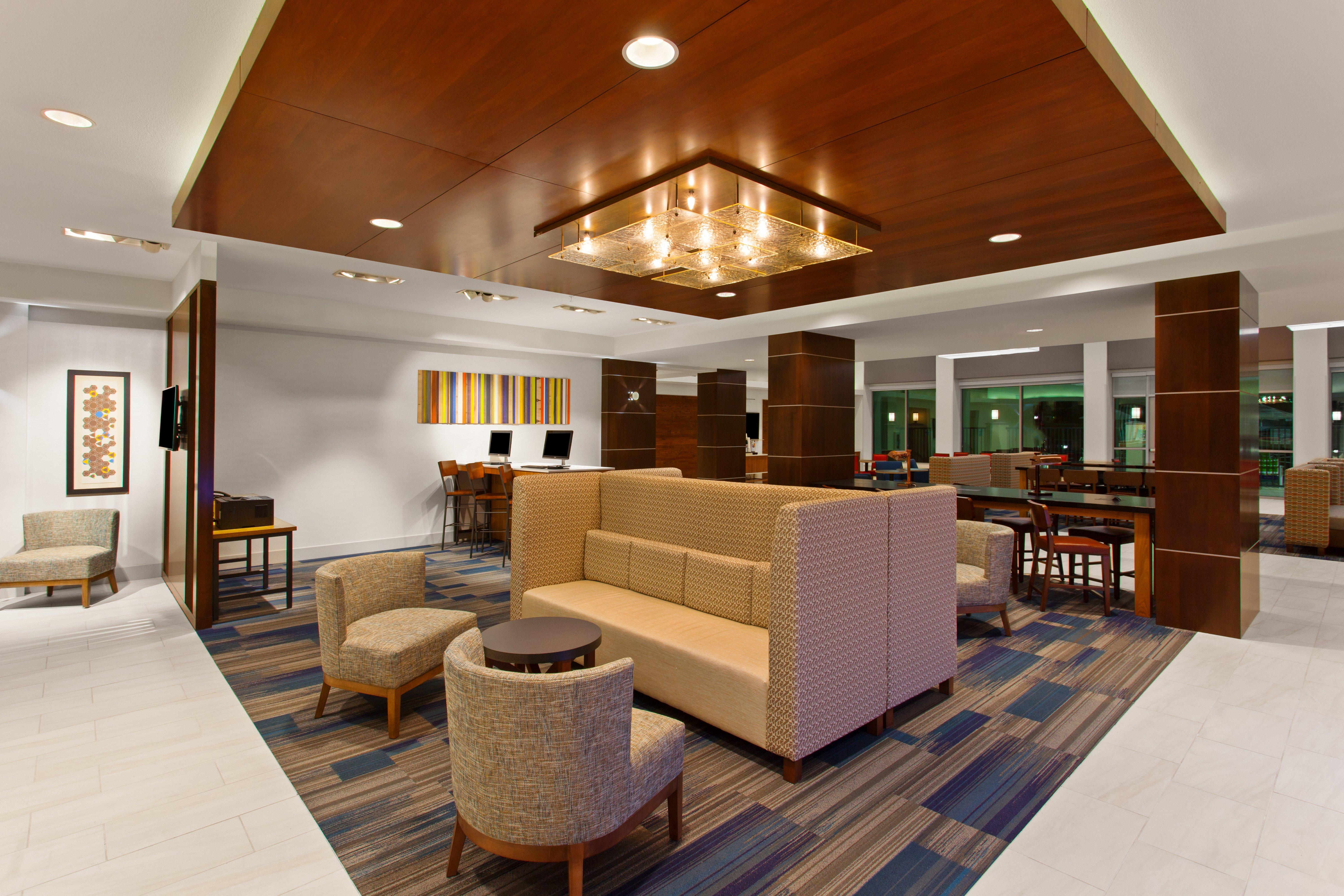 Holiday Inn Express & Suites Houston S - Medical Ctr Area By Ihg Exterior foto